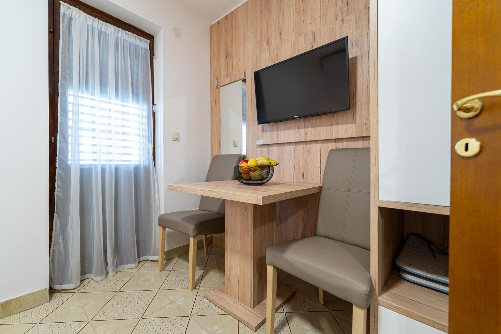 Studio Apartments Marea 2 Budva Quarto foto